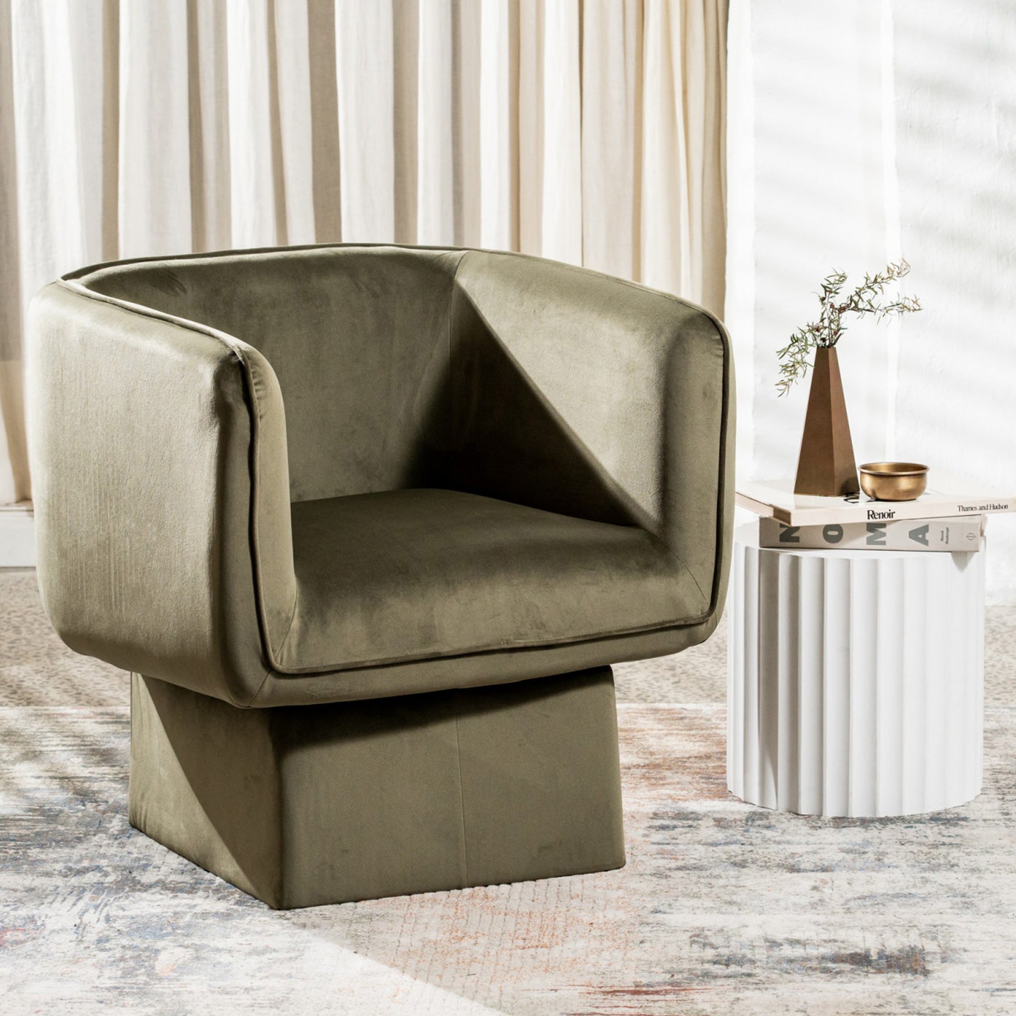Chloe Arm Chair Moss Velvet Fabric Swivel – Furniture 4U