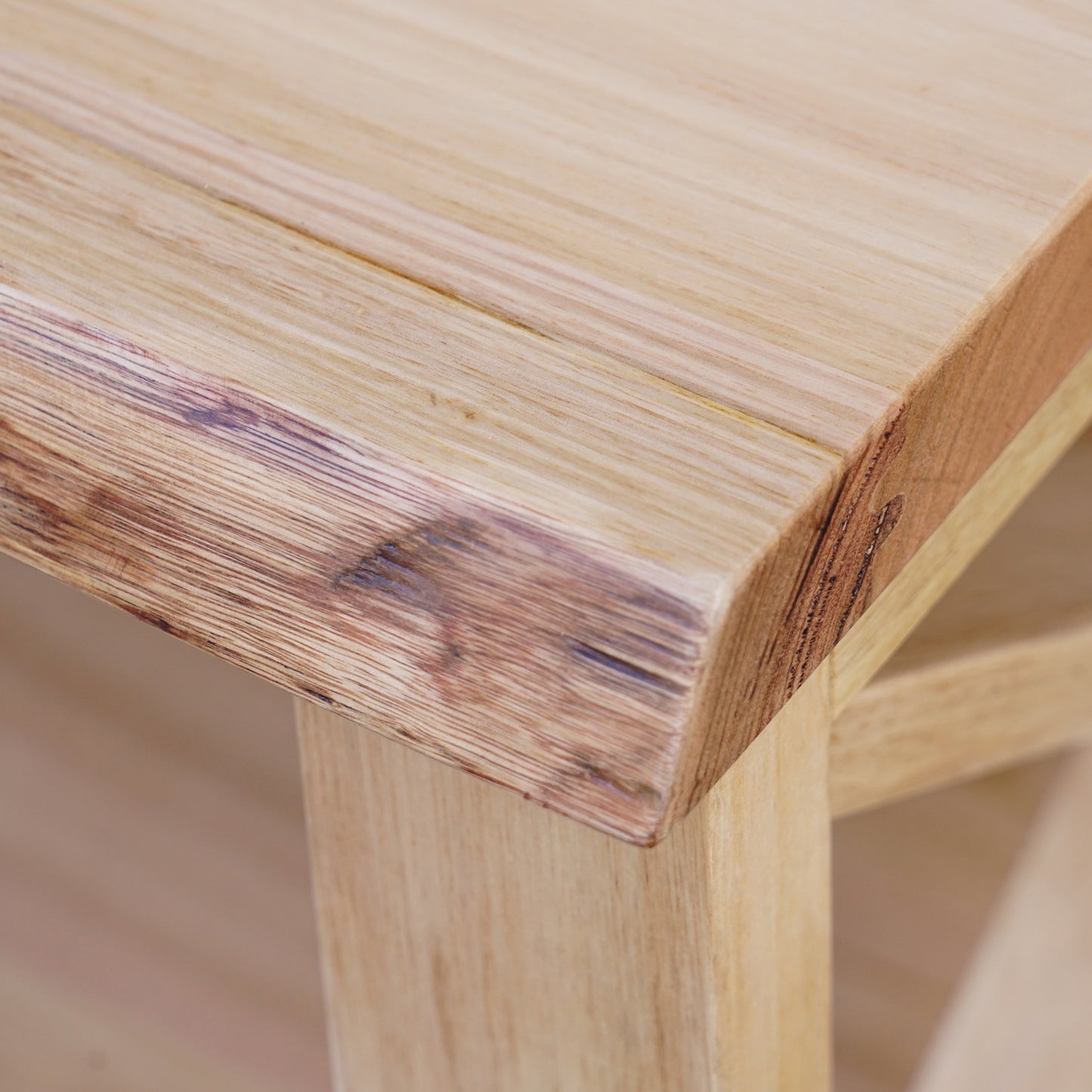Eureka Lamp Table