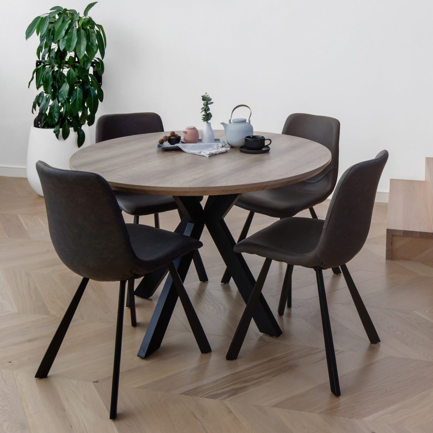 Atlas Dining Table