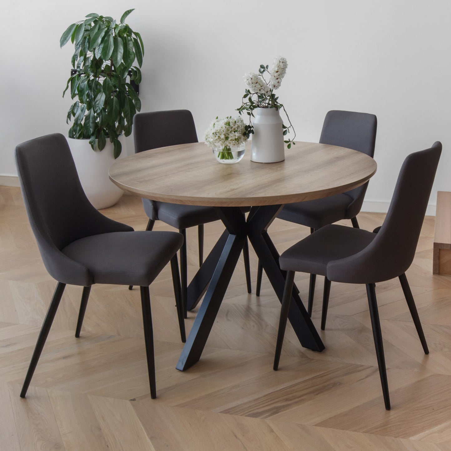 Atlas Dining Table